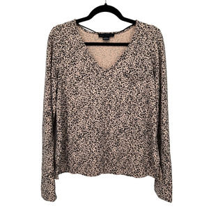 Sanctuary V Neck Pocket Leapard Long Sleeve Top Size M New with Tags